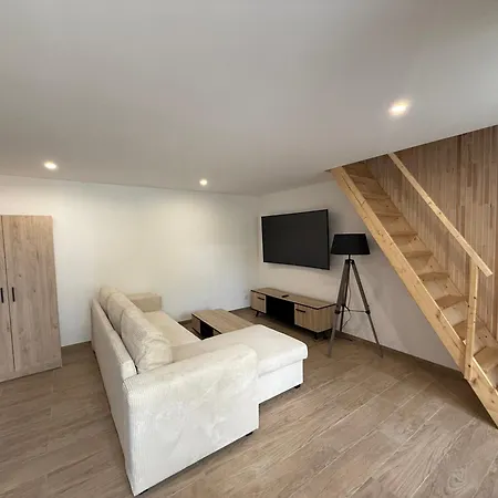 Petite Maison Saint-Hilaire-la-Palud