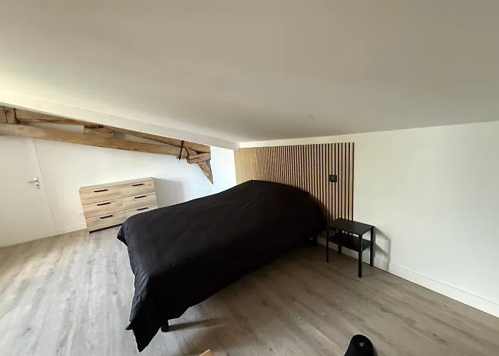 Petite Maison * Saint-Hilaire-la-Palud